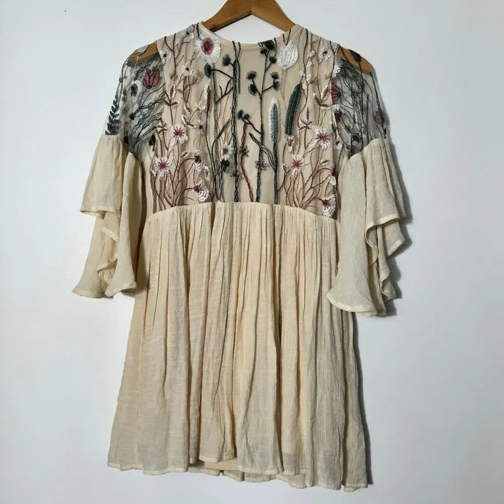 Umgee Dress Women Small Ivory Ebroidered Babydoll Mesh Overlay Crepey Lined Boho - Picture 2 of 12